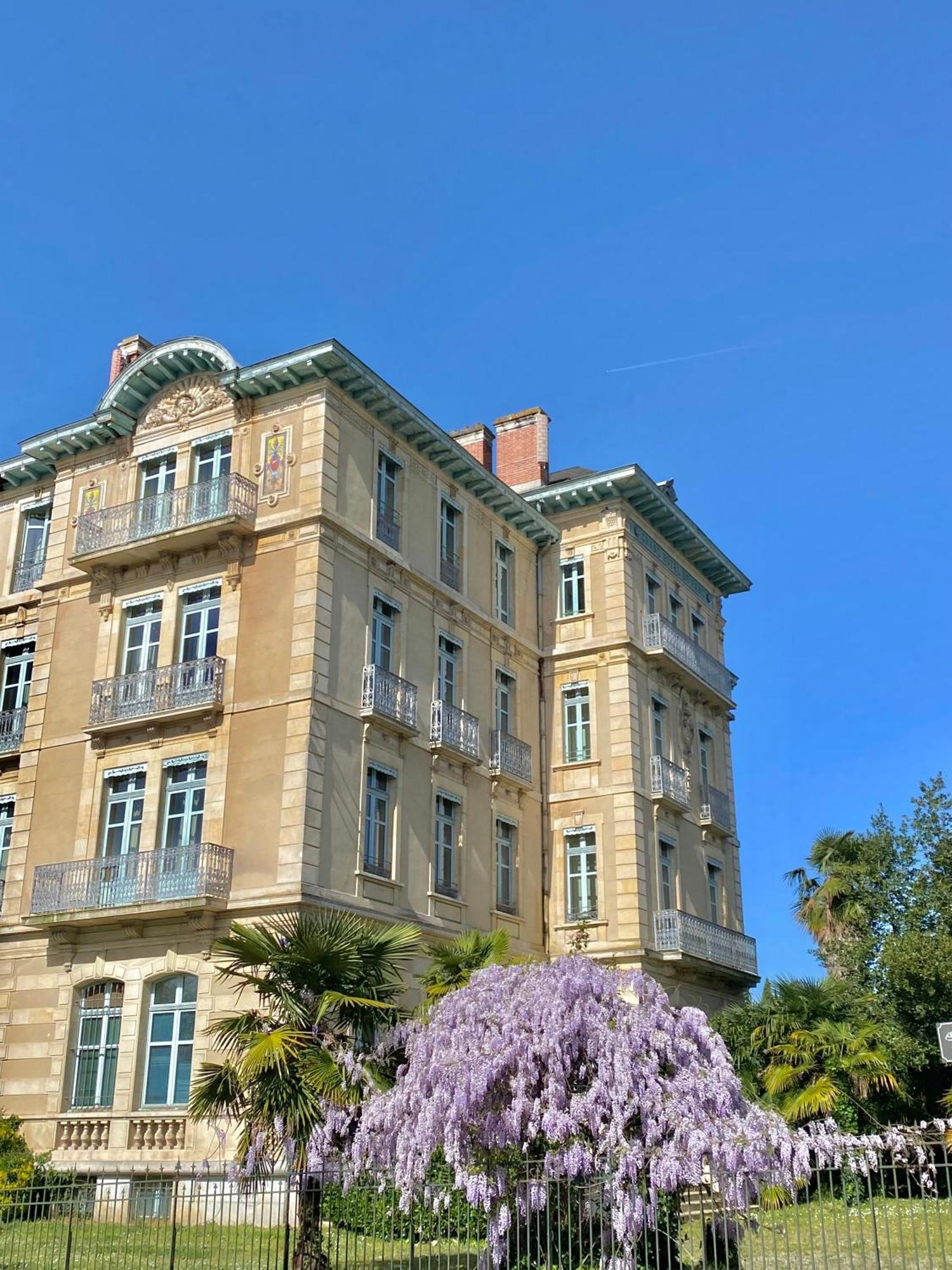 Agreable Petit Gite Avec Piscine Et Jardinet Salies-de-Béarn المظهر الخارجي الصورة